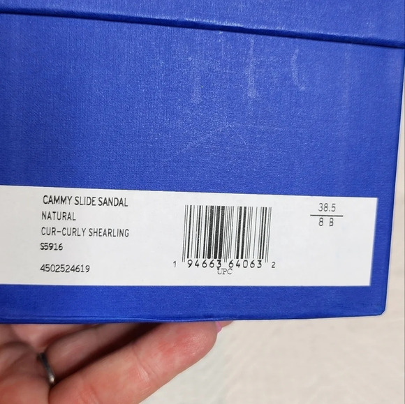 NWT Stuart Weizmann Cammy Shearling White Slides Sandals Size EU 38.5 - Picture 13 of 14